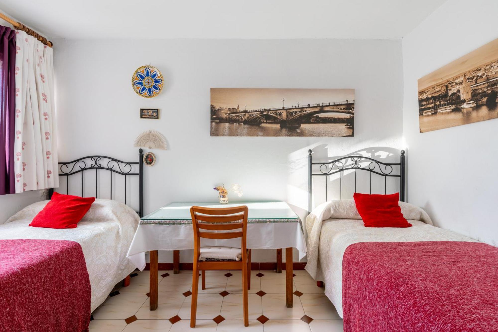 Apartamento Triana Los Remedios Sevilla Eksteriør bilde